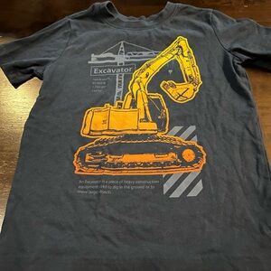 Boys Jumping Beans size 6 tee.